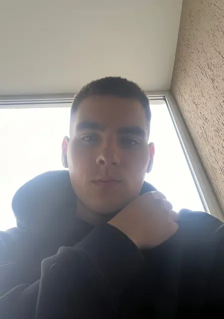 Женя из Воронежа, ищу на сайте знакомства на одну ночь