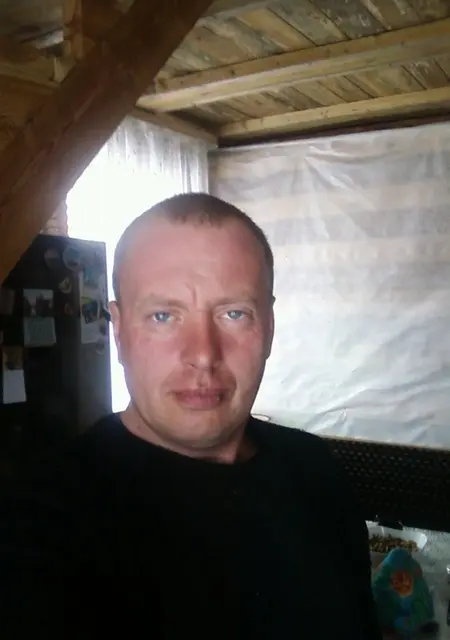 Виталий из Сыктывкара, ищу на сайте знакомства на одну ночь