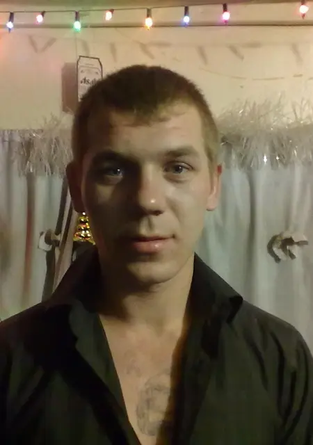 Толясик из Находки, ищу на сайте знакомства без обязательств