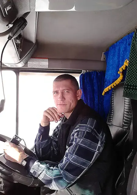 Игорь из Владивостока, ищу на сайте знакомства без обязательств