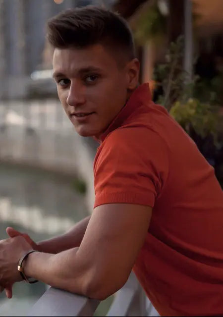 Александр из Хабаровска, ищу на сайте приятное времяпровождение