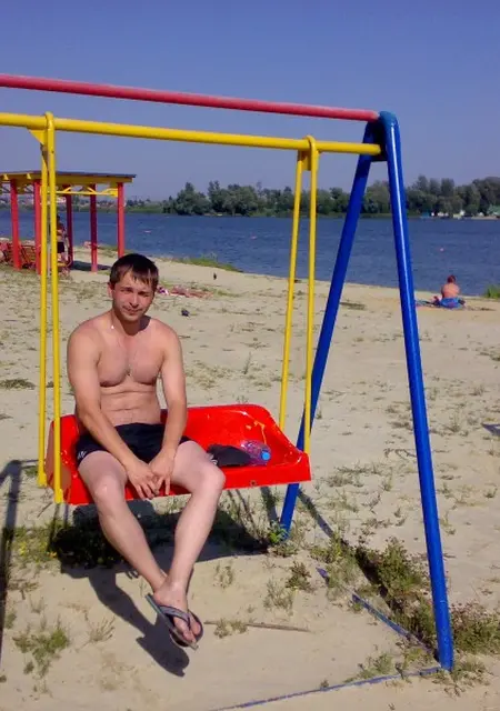 Вова из Пятигорска, мне 41, познакомлюсь на одну ночь