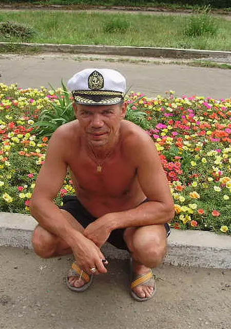 Я Александр, 56, знакомлюсь без обязательств в Томске