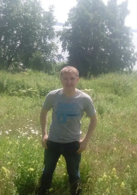 Владимир из Черногорска, мне 36, познакомлюсь без обязательств