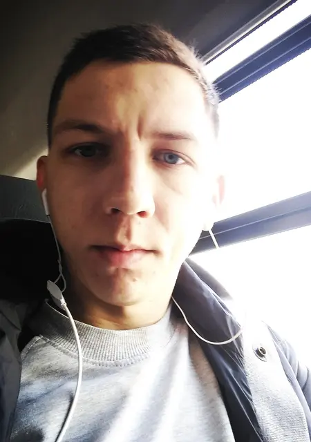 Я Роман, 29, из Старого Оскола, ищу знакомства без обязательств