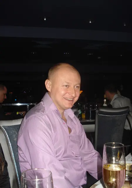 Леонид из Сум, ищу на сайте знакомства без обязательств