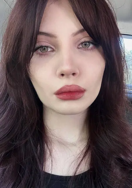 Я Дарья, 21, знакомлюсь для приятного времяпровождения в Санкт-Петербурге