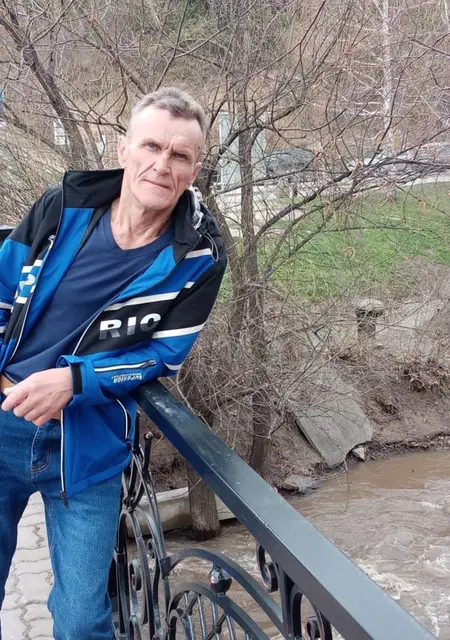 Серж из Сургута, ищу на сайте вирта