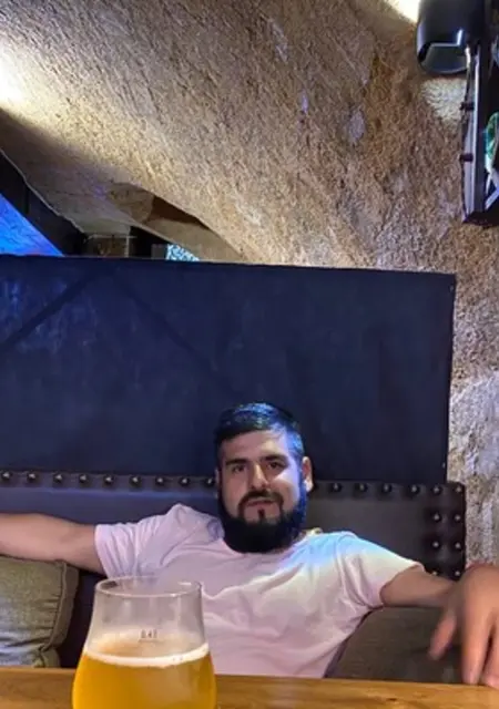 Serega из Луги, мне 32, познакомлюсь для дружбы