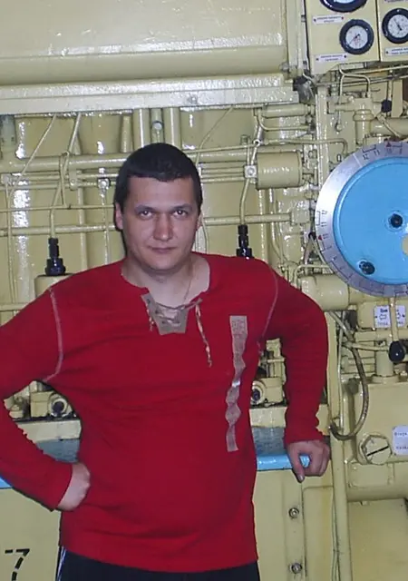 Я Фёдор, 43, из Иванова, ищу знакомства без обязательств