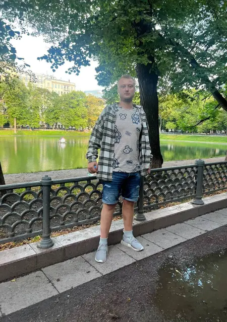 Vanya из Тольятти, мне 26, познакомлюсь на одну ночь