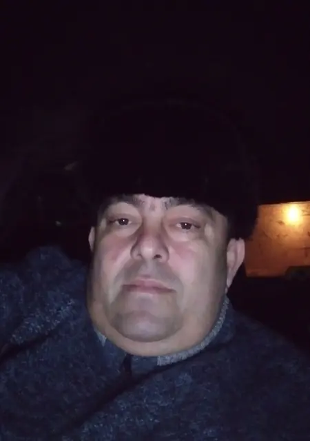 Я Магамед, 54, из Назрани, ищу знакомство для совместных путешествий