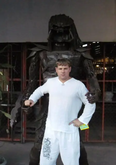 Евгений из Белогорска, ищу на сайте знакомства на одну ночь