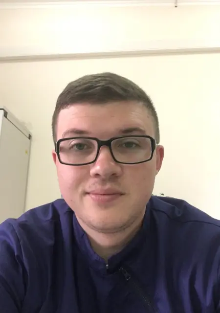 Андрей из Орла, мне 28, познакомлюсь для приятного времяпровождения