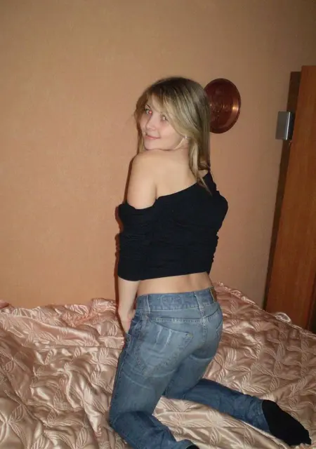 Я Кристина, 35, знакомлюсь для общения в Твери