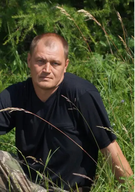 Сергей из Саяногорска, мне 44, познакомлюсь на одну ночь