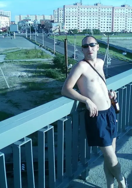 Я Максим, 42, знакомлюсь без обязательств в Рязани