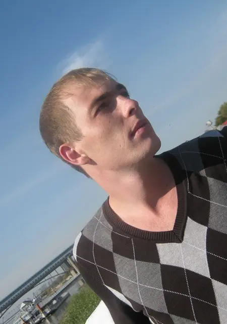 Я Stas, 38, из Новосибирска, ищу знакомство для дружбы