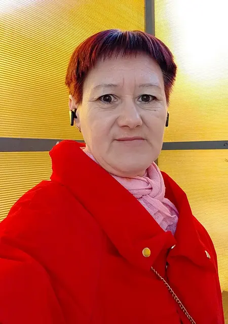 Я Гульфия, 40, знакомлюсь для постоянных отношений в Тюмени