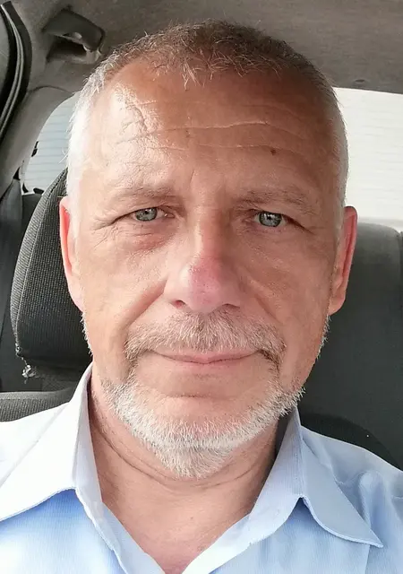 Вася из Курска, мне 63, познакомлюсь для вирта