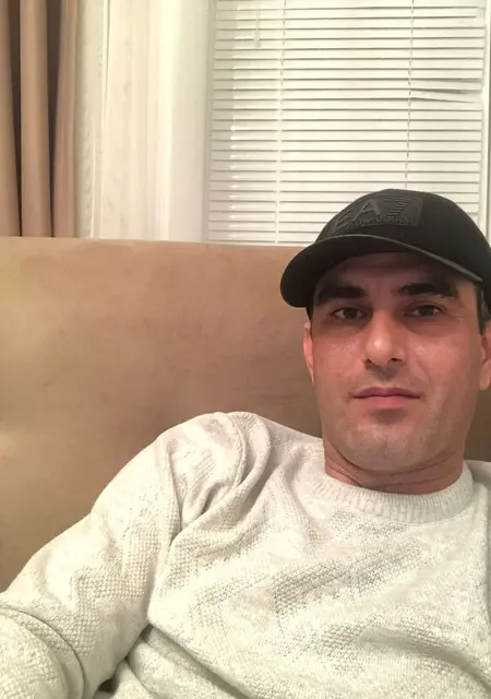 Барис из Щелково, мне 36, познакомлюсь для приятного времяпровождения