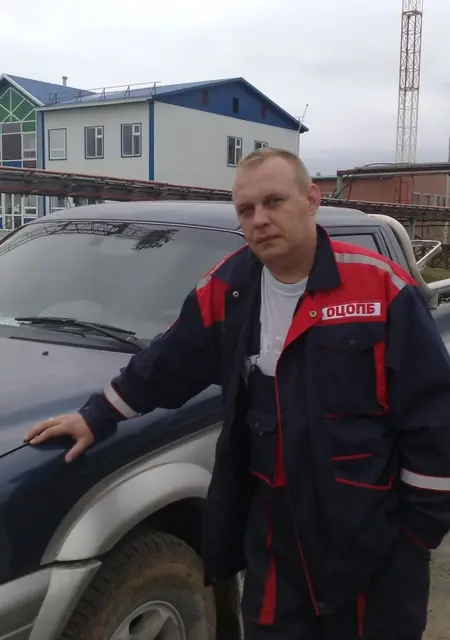 Андрей из Нефтеюганска, мне 49, познакомлюсь для дружбы