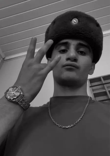 Я Давид, 21, знакомлюсь для постоянных отношений в Иванове