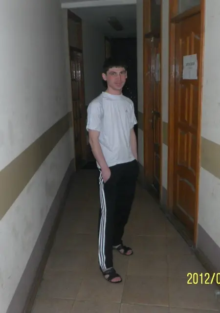 Я Тимур, 39, из Липецка, ищу знакомства без обязательств