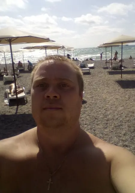 Я Алексей, 40, из Березовского, ищу знакомства без обязательств