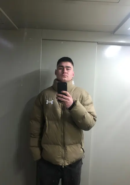 Я Айдар, 20, знакомлюсь на одну ночь в Альметьевске