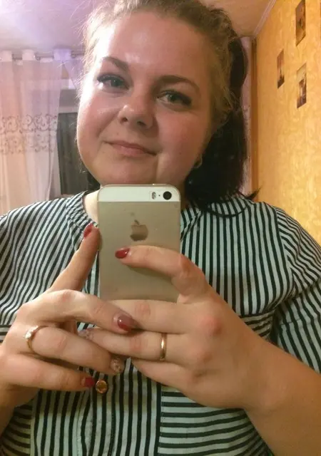 Я Анна, 30, из Хабаровска, ищу знакомства без обязательств