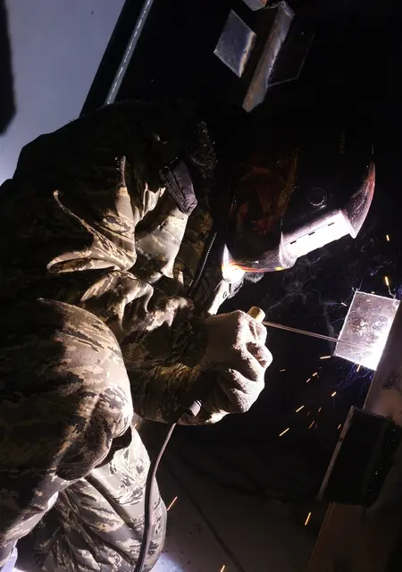 Я Федя, 34, знакомлюсь на одну ночь в Якутске