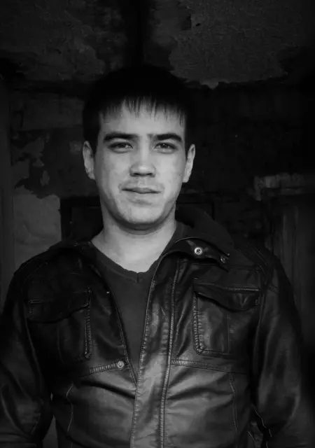 Я Сергей, 34, из Азова, ищу знакомство для постоянных отношений