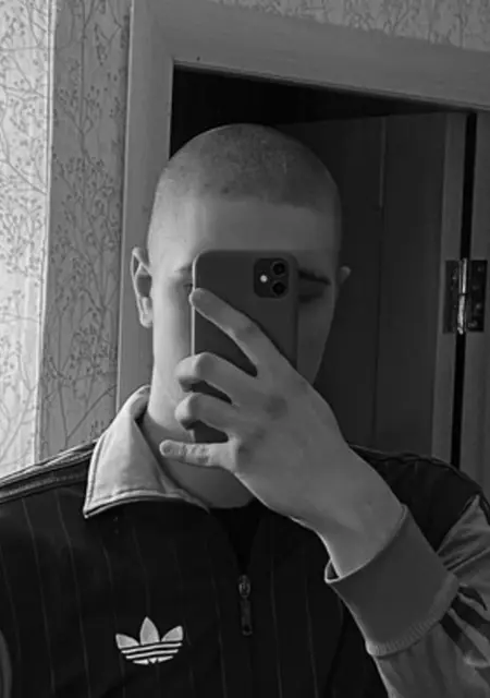 Андрей из Северодвинска, ищу на сайте знакомства на одну ночь