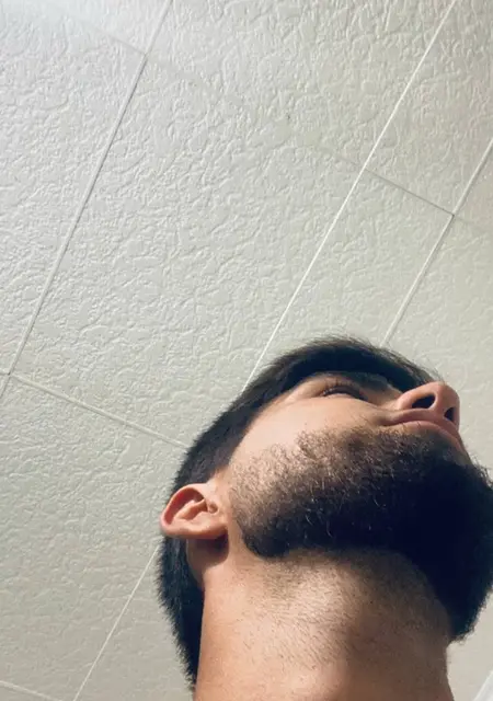 Я Рома, 20, из Владимира, ищу знакомства без обязательств