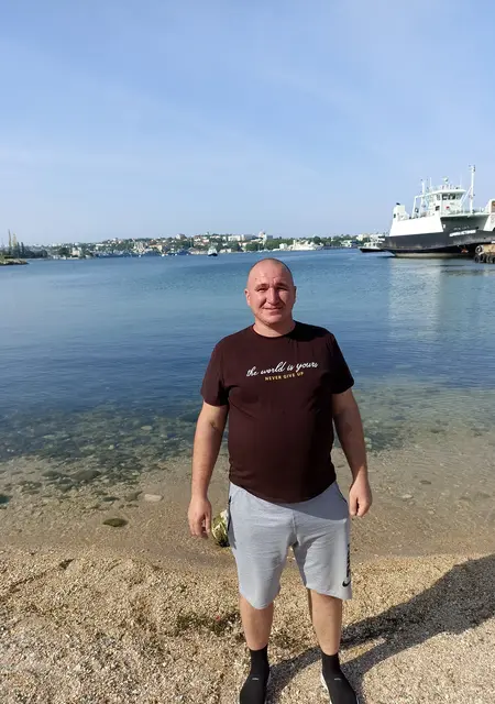 Я Serg, 42, знакомлюсь для постоянных отношений в Евпатории