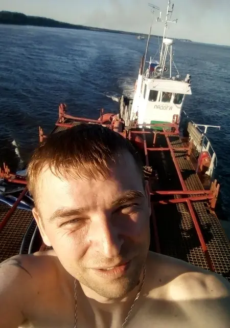 Олег из Мегиона, ищу на сайте приятное времяпровождение