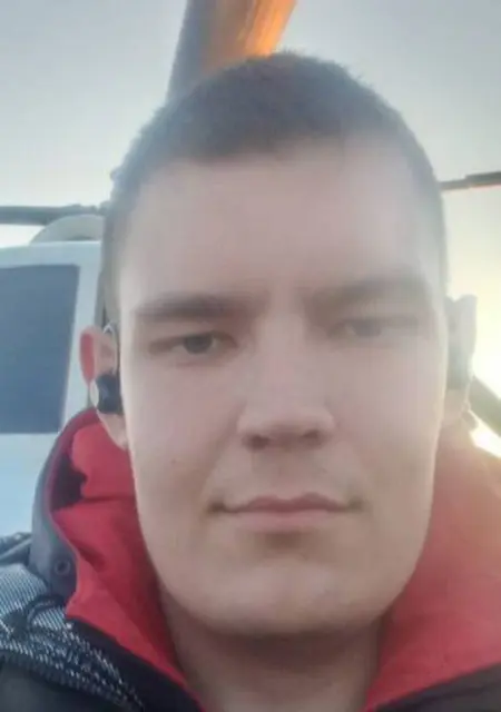 Андрей из Красноярска, мне 21, познакомлюсь для постоянных отношений