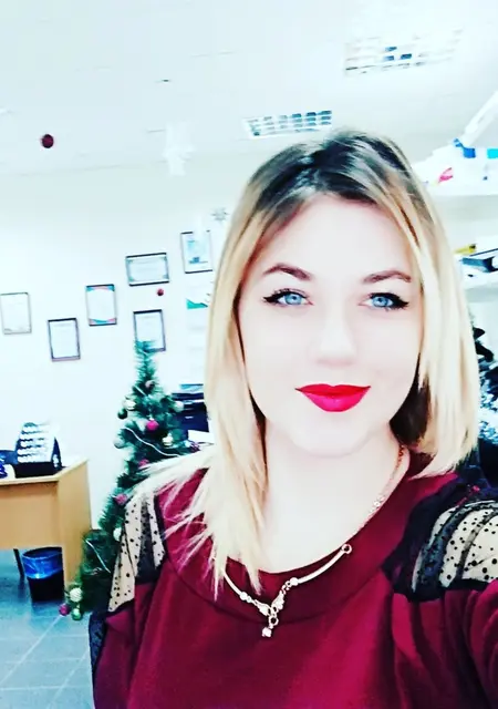 Катя из Екатеринбурга, мне 28, познакомлюсь для приятного времяпровождения