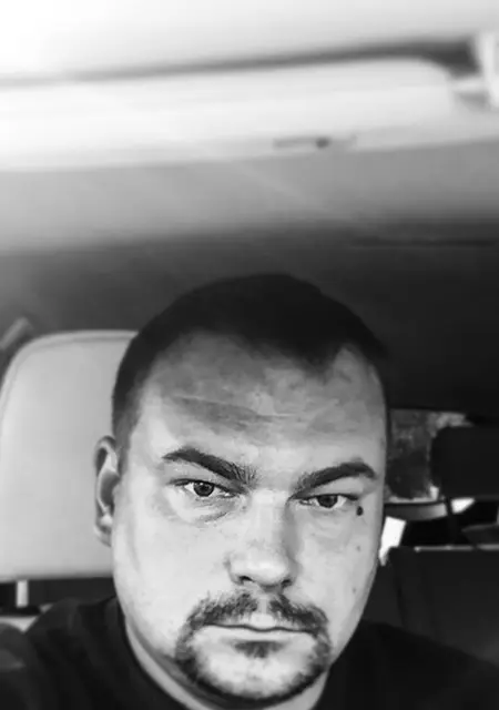 Я Димка, 39, из Северодвинска, ищу знакомство для открытые отношения