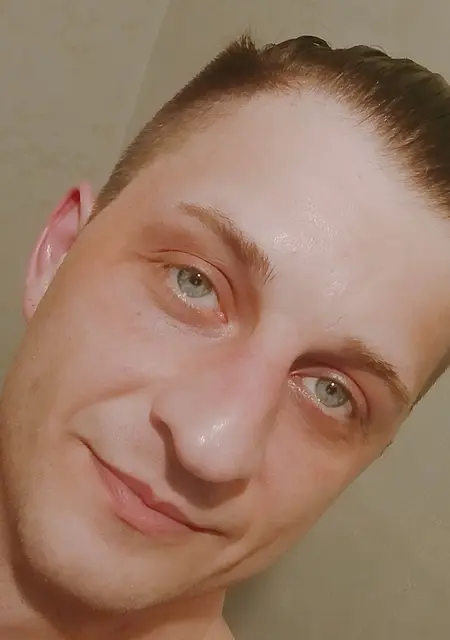 Александр из Старого Оскола, ищу на сайте знакомства без обязательств