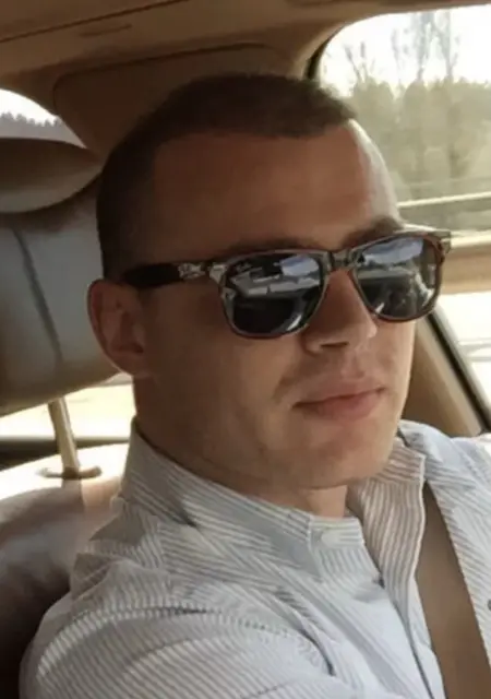 Макс из Архангельска, мне 29, познакомлюсь для открытые отношения