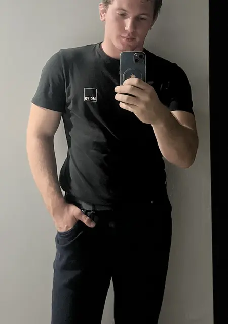 Никита из Владивостока, ищу на сайте вирта