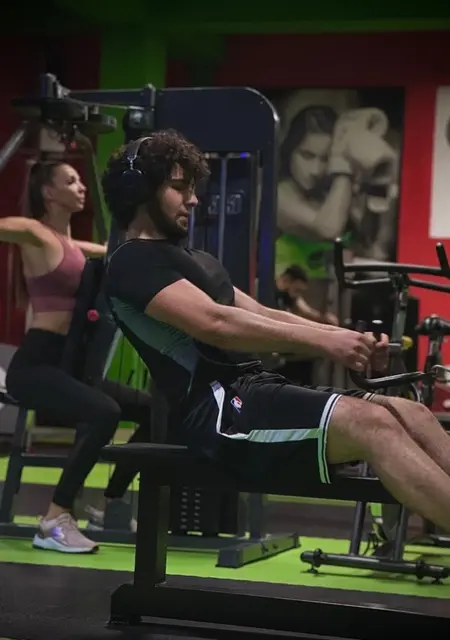 Инал из Люберец, ищу на сайте знакомства без обязательств