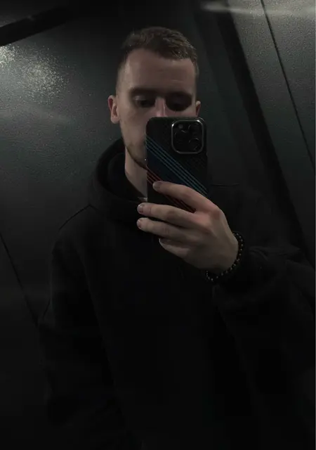 Даниил из Краснодара, мне 20, познакомлюсь на одну ночь