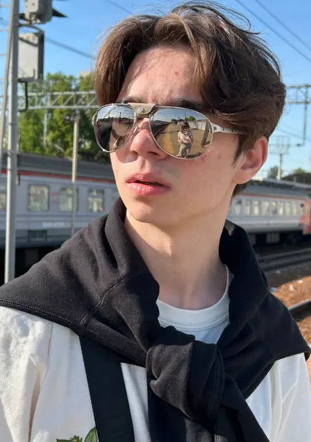 David из Подольска, мне 20, познакомлюсь на одну ночь