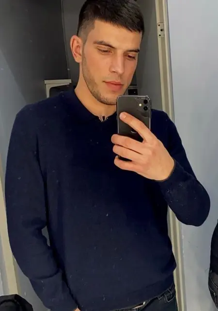 Magomed из Колпина, ищу на сайте постоянные отношения