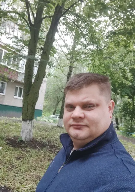 Олег из Пензы, мне 30, познакомлюсь для приятного времяпровождения