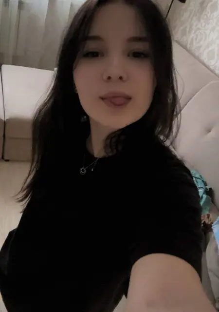 Крис из Сургута, мне 19, познакомлюсь без обязательств