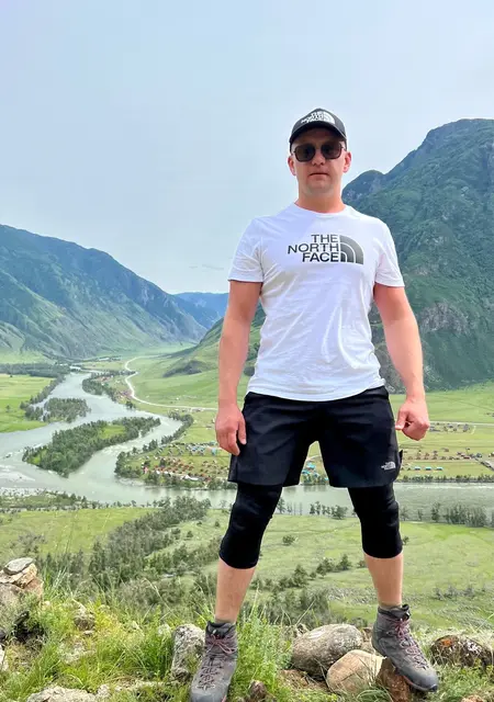 Я Сергей, 31, знакомлюсь для дружбы в Бийске